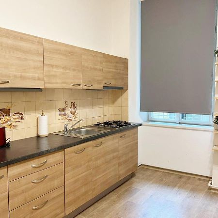 Modern Apartment Krakovska Prag Eksteriør billede